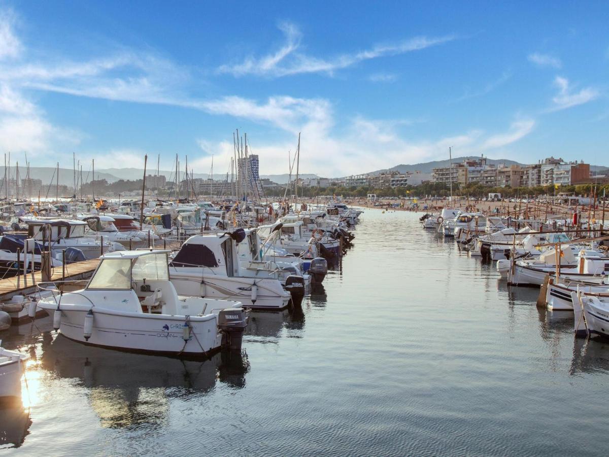 Belvilla By Oyo Modern Apartment In Palamós Dış mekan fotoğraf